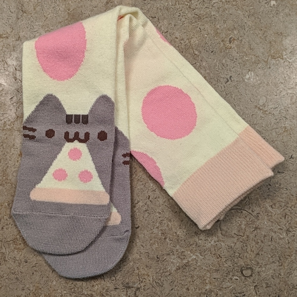 BRAND NEW Pusheen cat kitten pizza polka dot socks